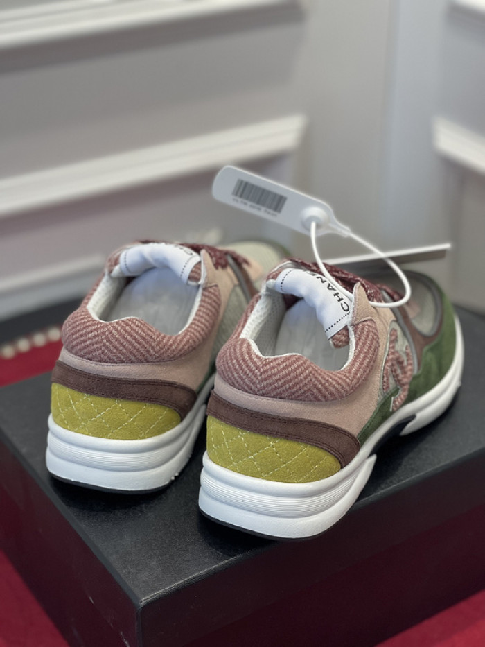 CHNL Sneaker