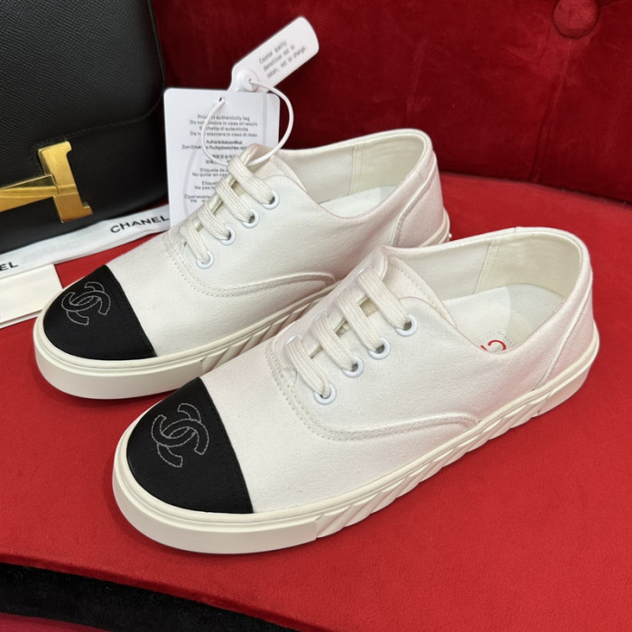 CHNL Sneaker