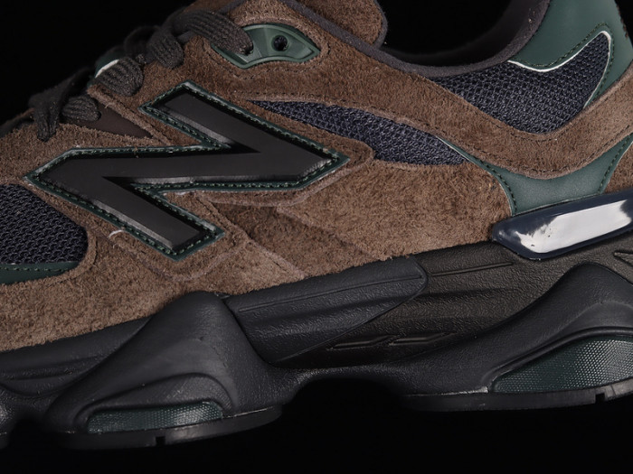 New Balance 9060 Beef and Broccoli U9060OUT