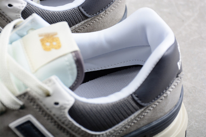 New Balance 574 Gray - U574LGT1