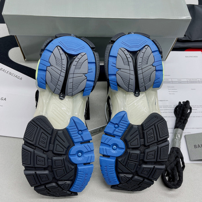 BALCIA RUNNER SNEAKER