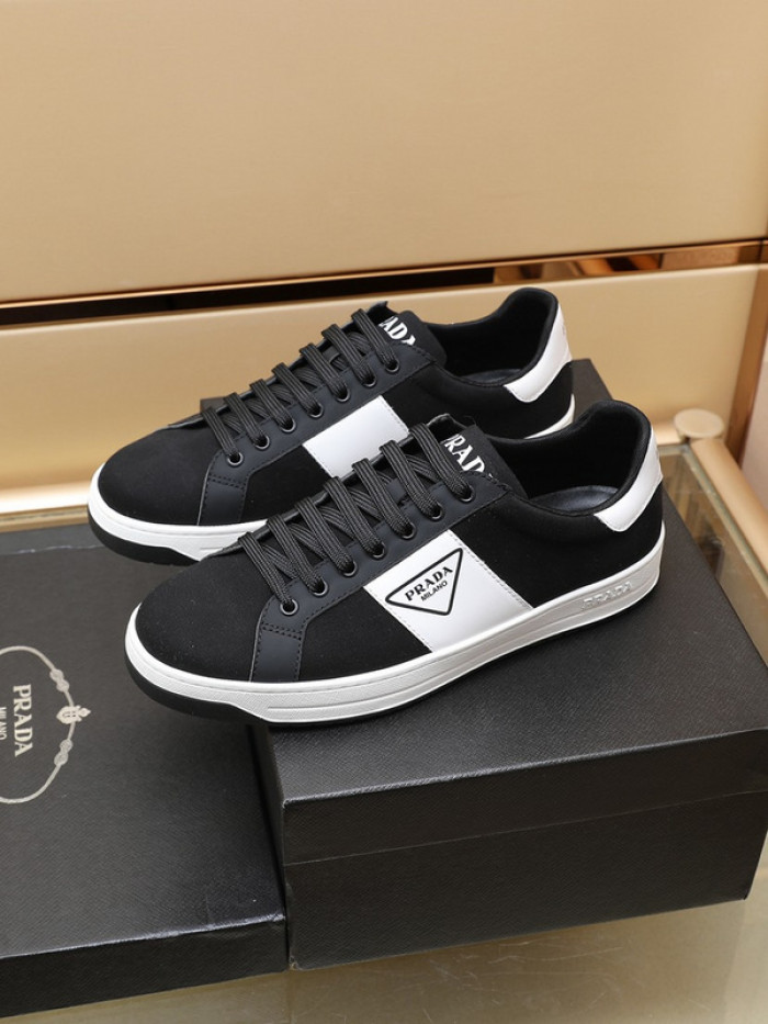 PRDA Sneaker