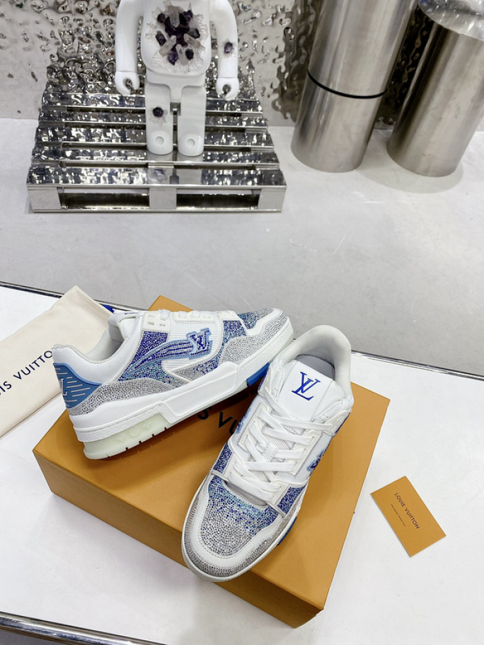 LUSV SNEAKERS