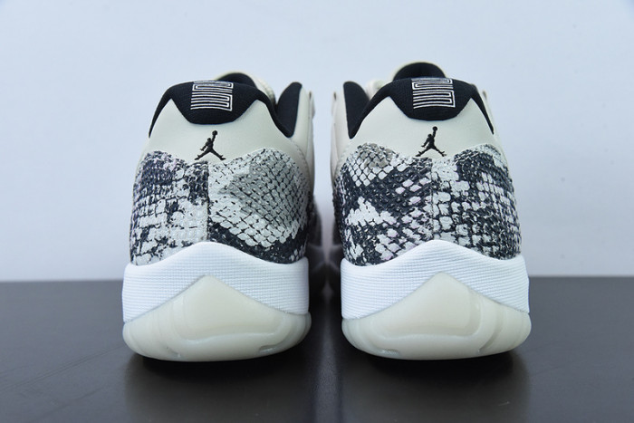 Air Jordan 11 Retro Low 