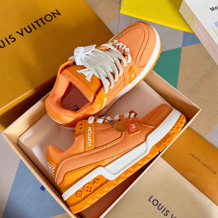 LUSV SNEAKERS