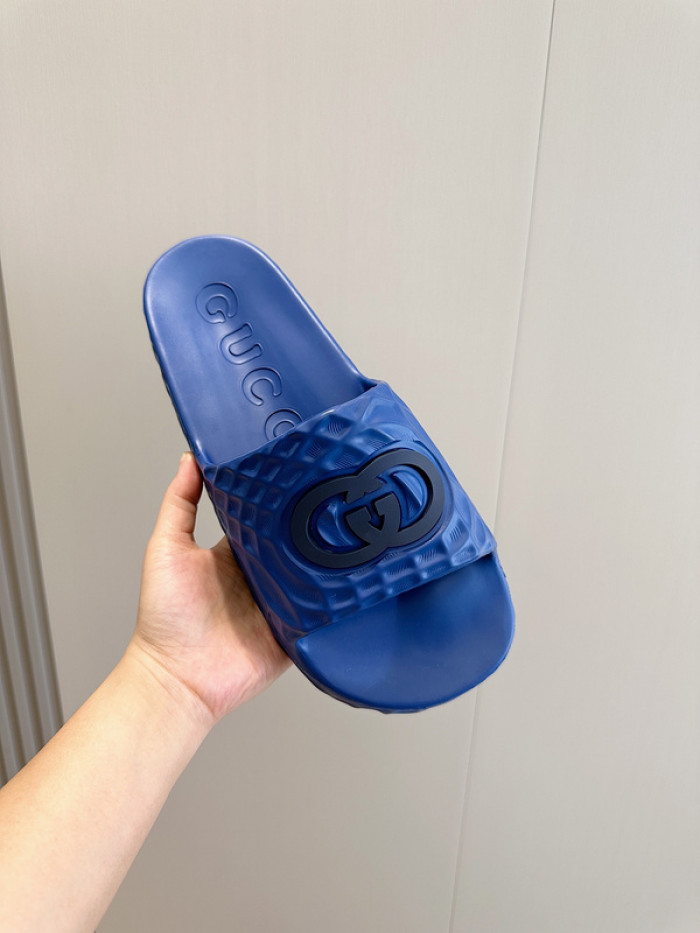 GCI GG Slide Sandal