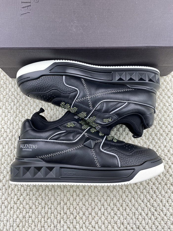 VALENTINO GARAVANI SNEAKER