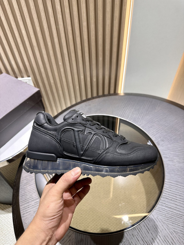 VALENTINO GARAVANI SNEAKER