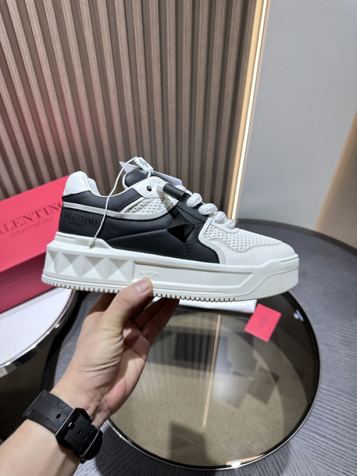 VALENTINO GARAVANI SNEAKER