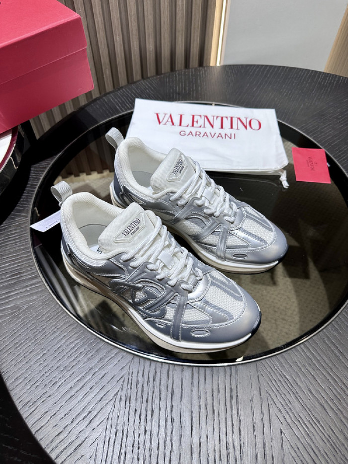 VALENTINO GARAVANI SNEAKER