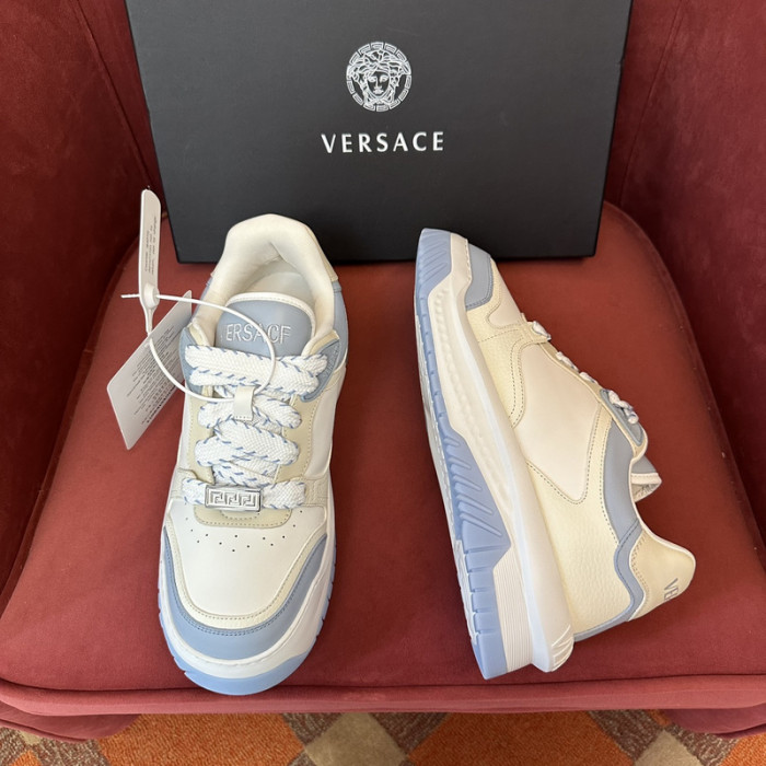 VRCE Sneaker