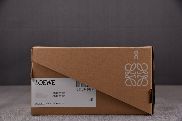 LOEWE SNEAKER
