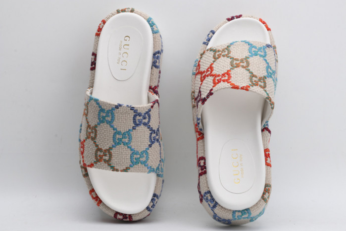 GCI GG Slide Sandal