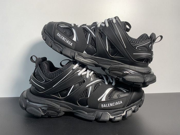 BALCIA Track SNEAKER