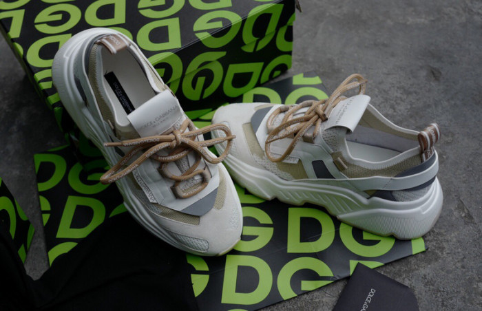 DG SNEAKER