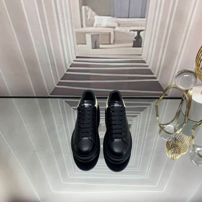 ALEXMQ Sneakers