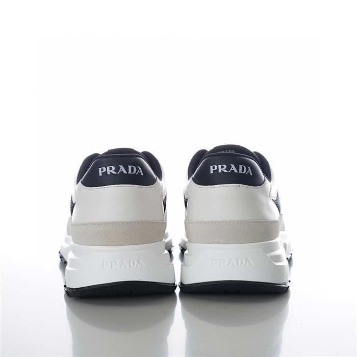 PRDA Sneaker