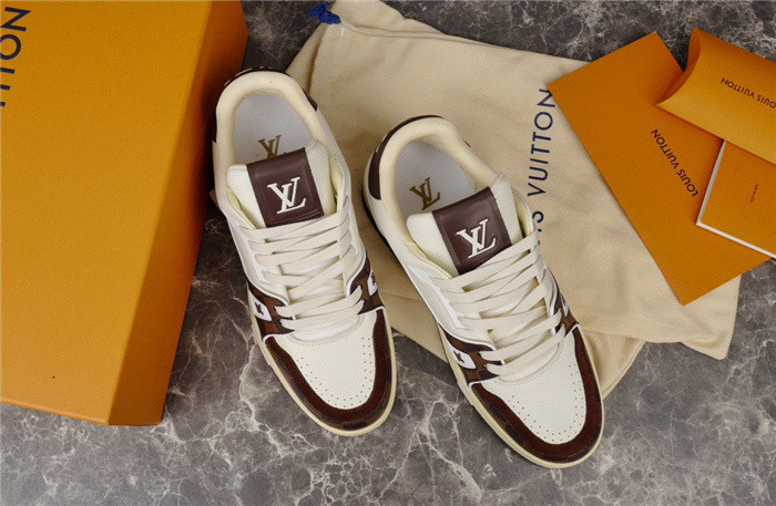 LUSV SNEAKERS