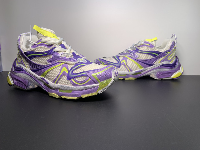 BALCIA RUNNER SNEAKER