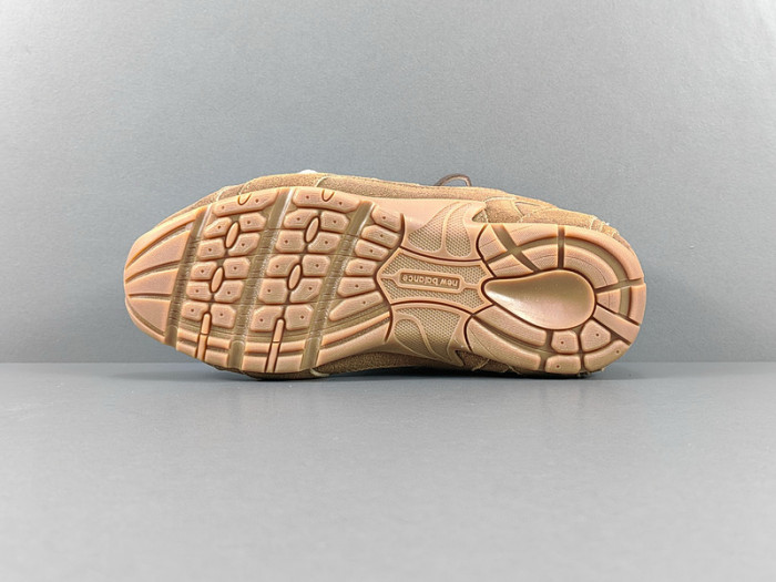 New Balance x Miu Miu Sneaker