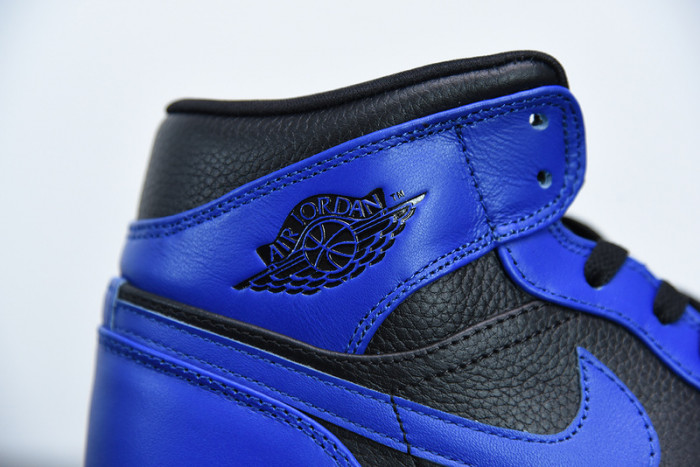 Air Jordan 1 Mid “Hyper Royal” 554724-077