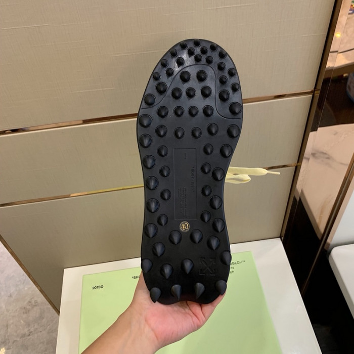 OFW C/O ODSY-1000 SNEAKER