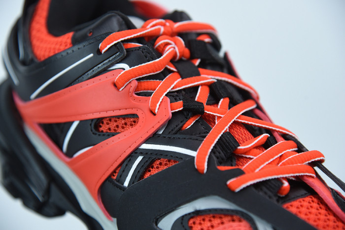 BALCIA Track SNEAKER