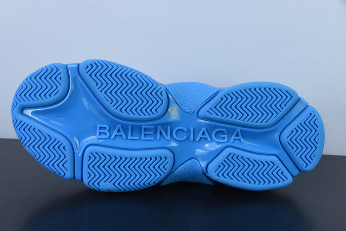 BALCIA Triple S Sneaker