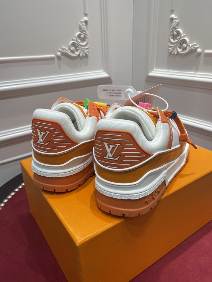 LUSV SNEAKERS