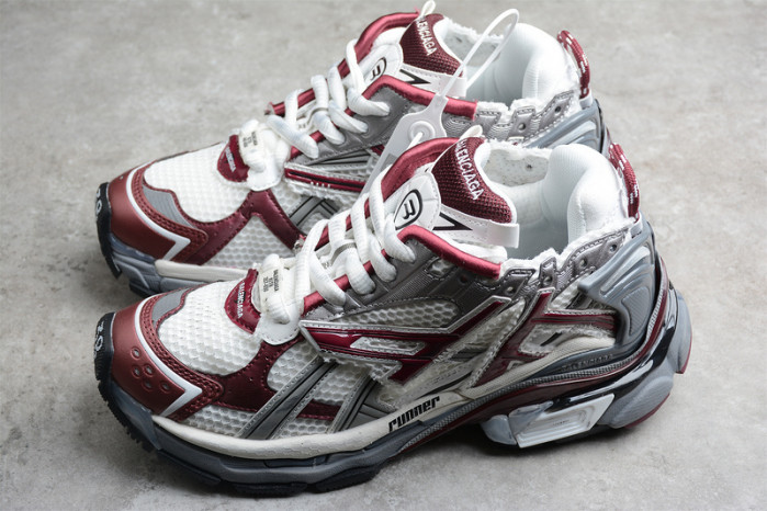 BALCIA RUNNER SNEAKER