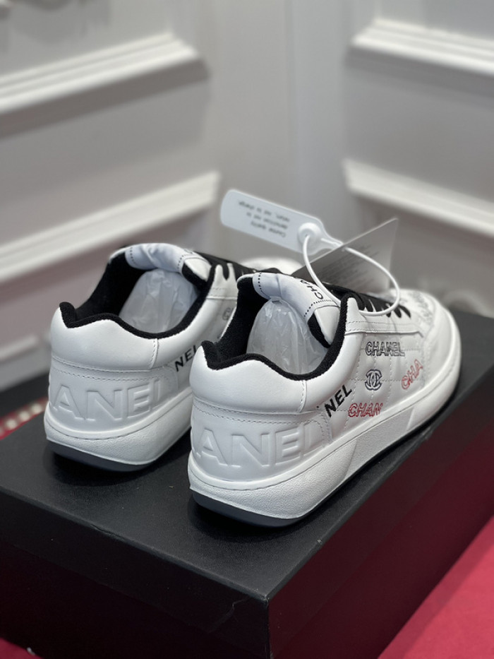 CHNL Sneaker