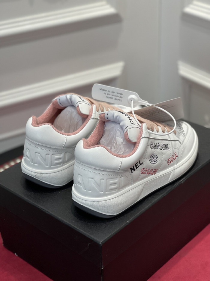CHNL Sneaker