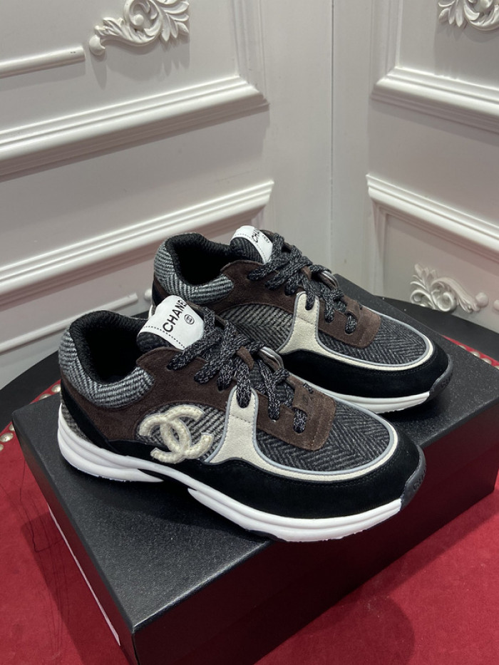 CHNL Sneaker