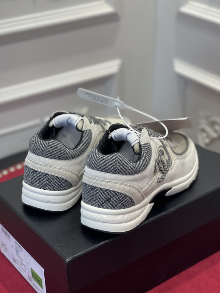 CHNL Sneaker