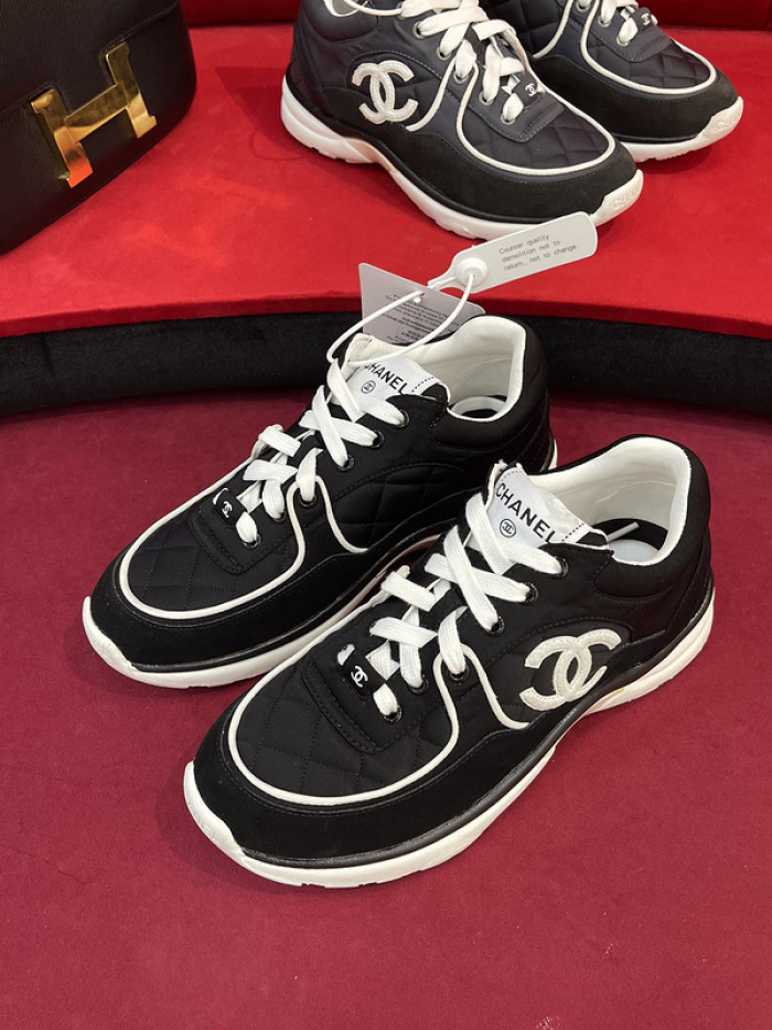 CHNL Sneaker