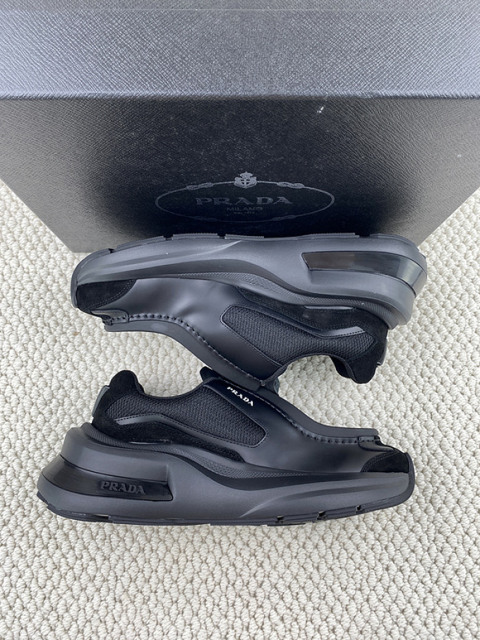 PRDA Sneaker