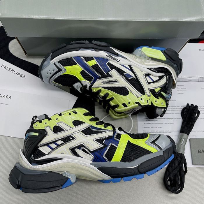 BALCIA RUNNER SNEAKER