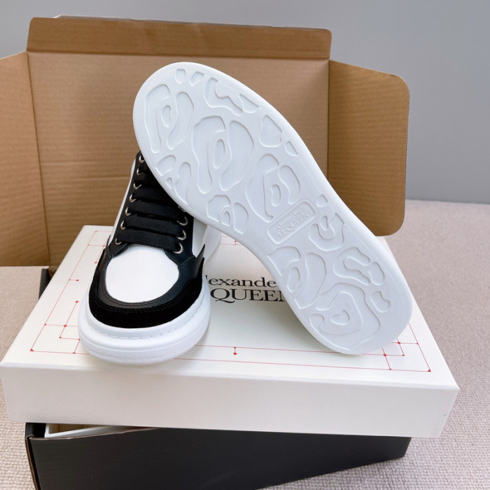 ALEXMQ Sneakers