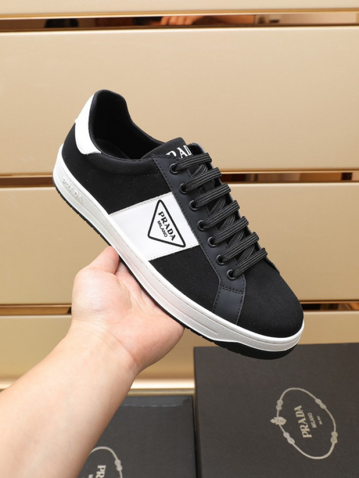 PRDA Sneaker