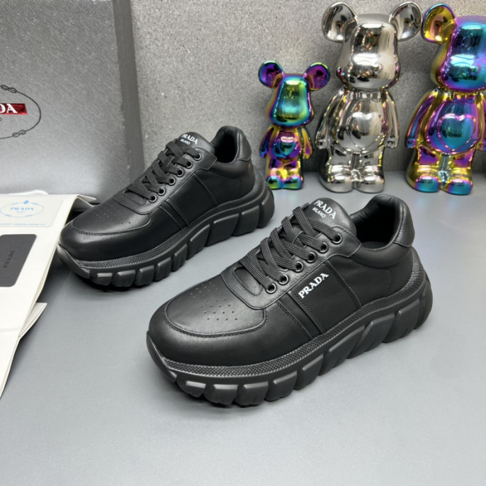 PRDA Sneaker