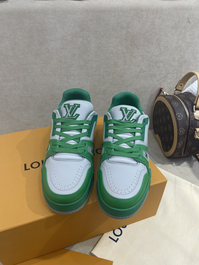 LUSV SNEAKERS