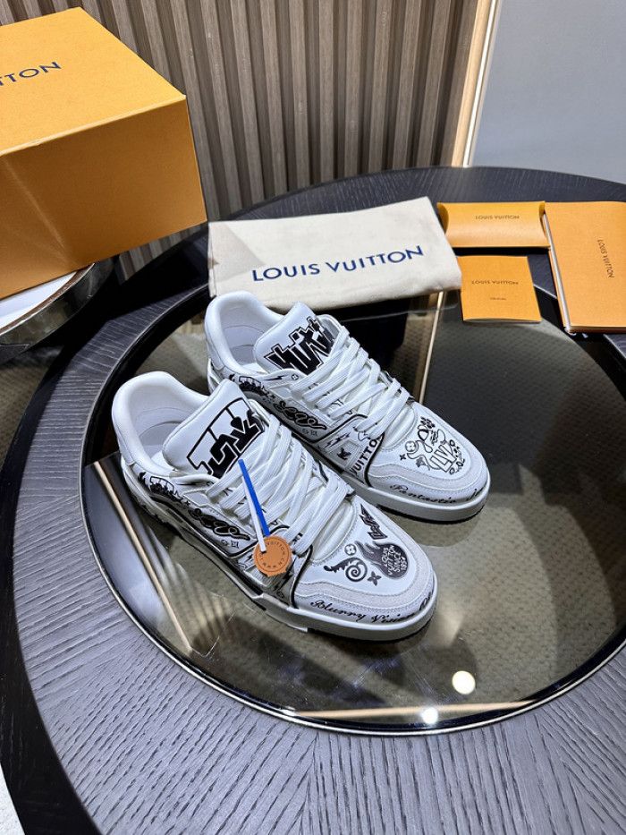 LUSV SNEAKERS