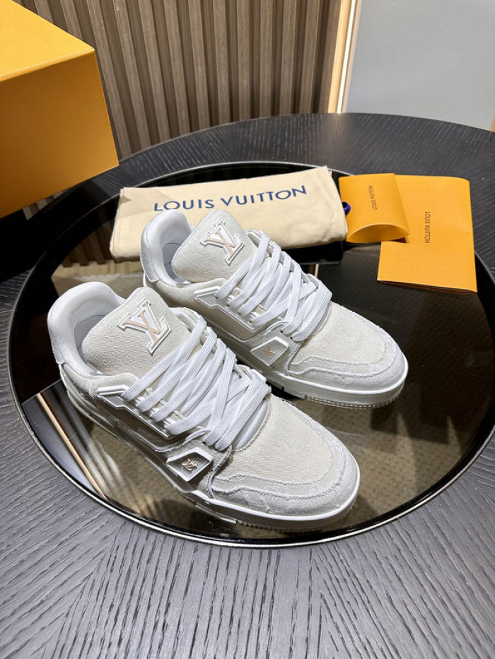 LUSV SNEAKERS
