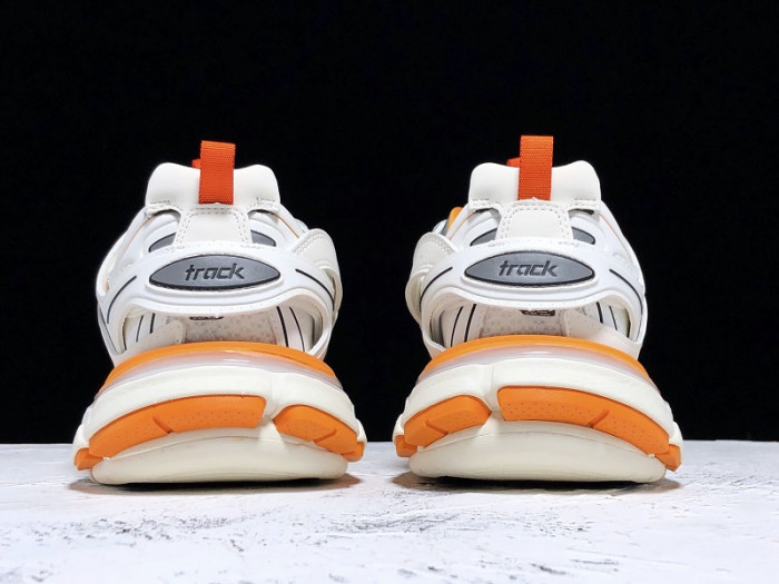 BALCIA Track SNEAKER (LED)