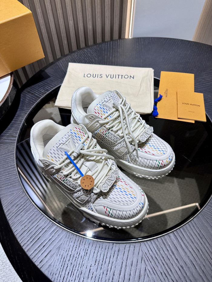 LUSV SNEAKERS