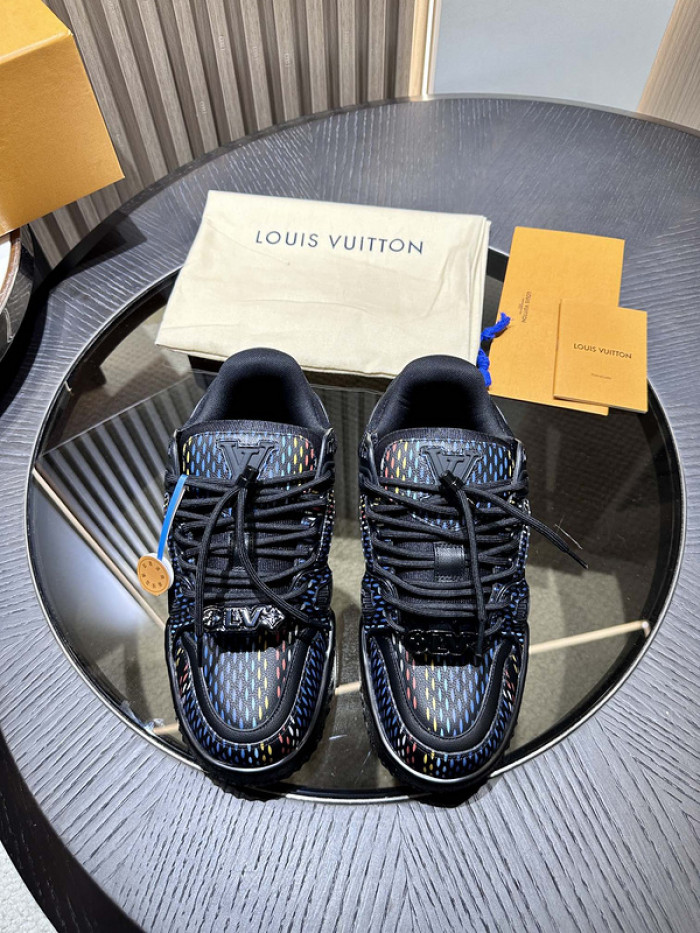 LUSV SNEAKERS