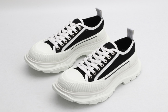 ALEXMQ Sneakers