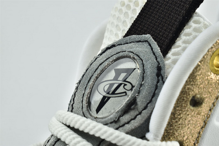 Nike Wmns Air Foamposite One "Summit White" AA3963-101