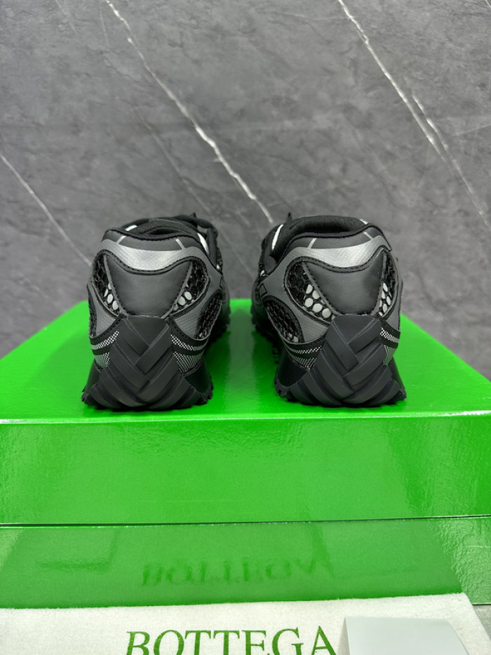 Bo*te*ga ve*ne*ta orbit sneaker