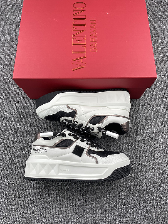 VALENTINO GARAVANI SNEAKER